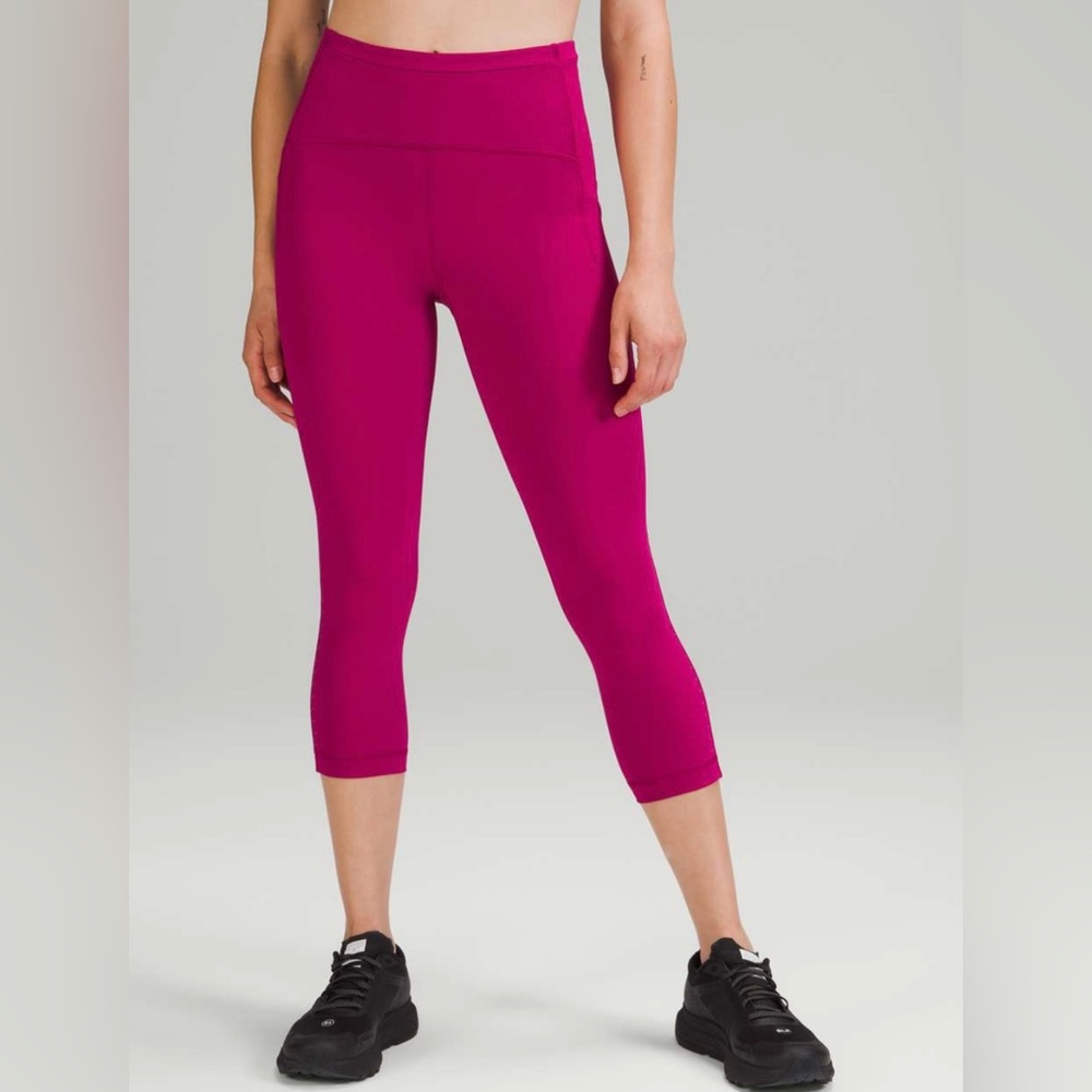 Lululemon Swift Speed, Size 6, NWT, Wild Berry